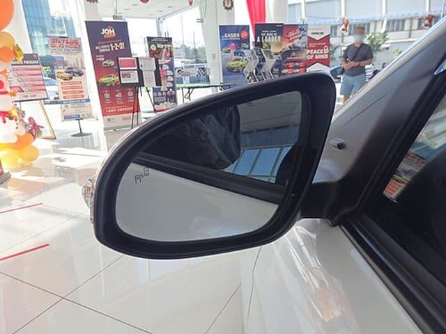 Side Mirror Glass